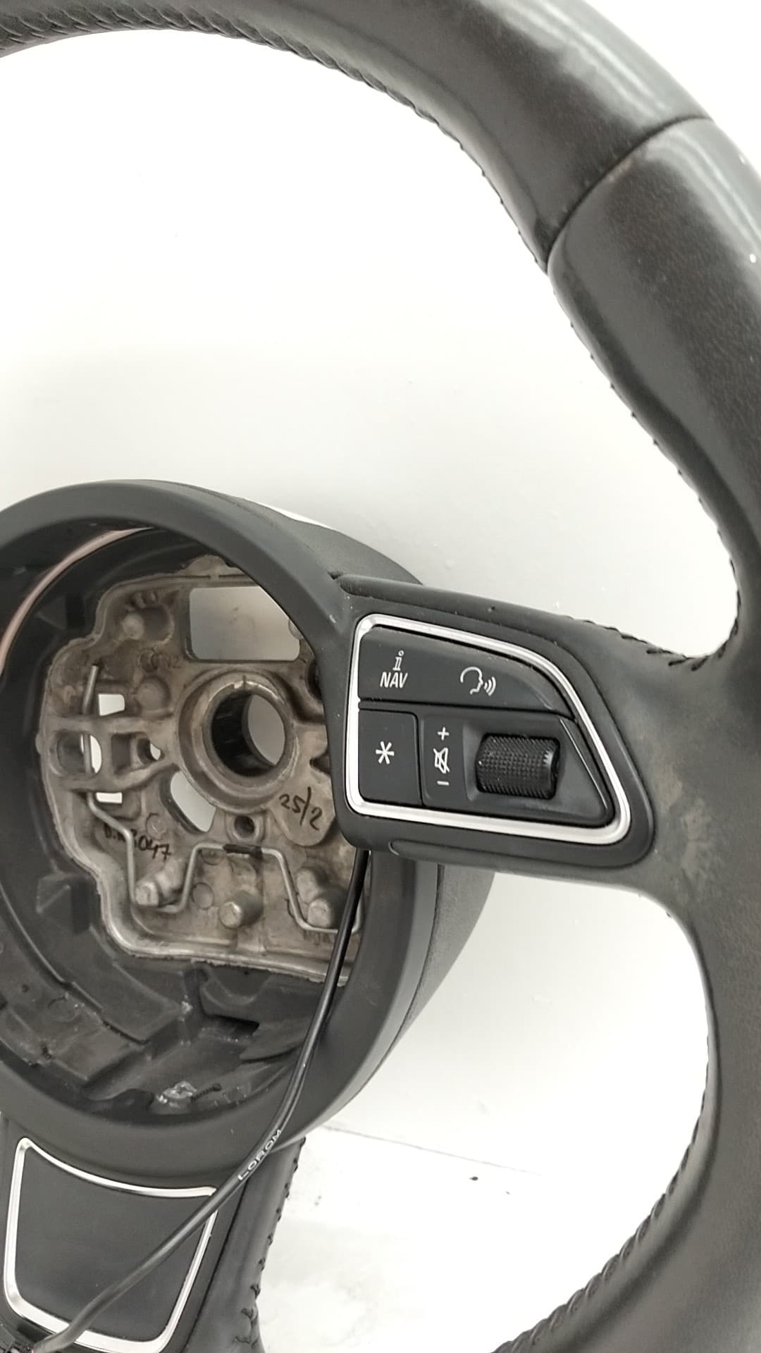 Volante AUDI A1 SPORTBACK (8XF) 4