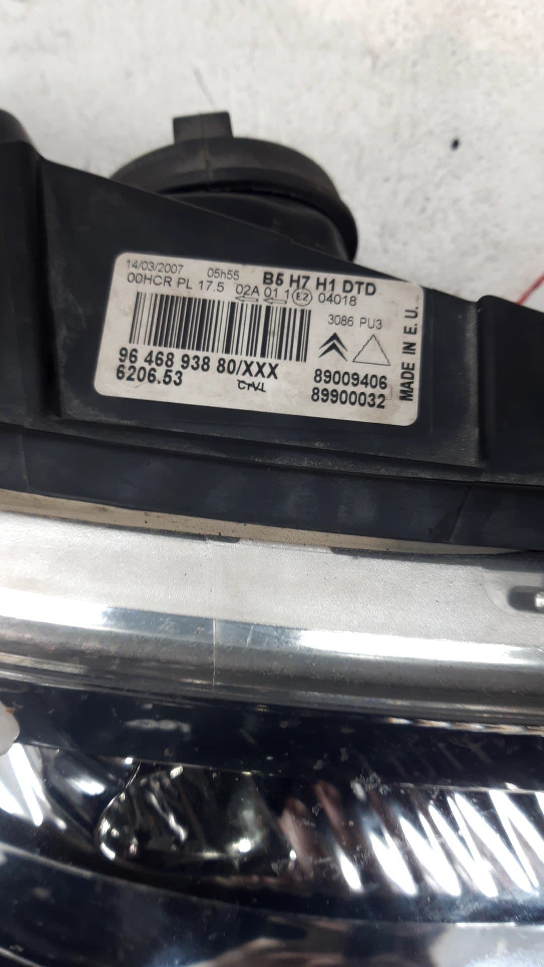 Faro derecho CITROEN C4 BERLINA 2