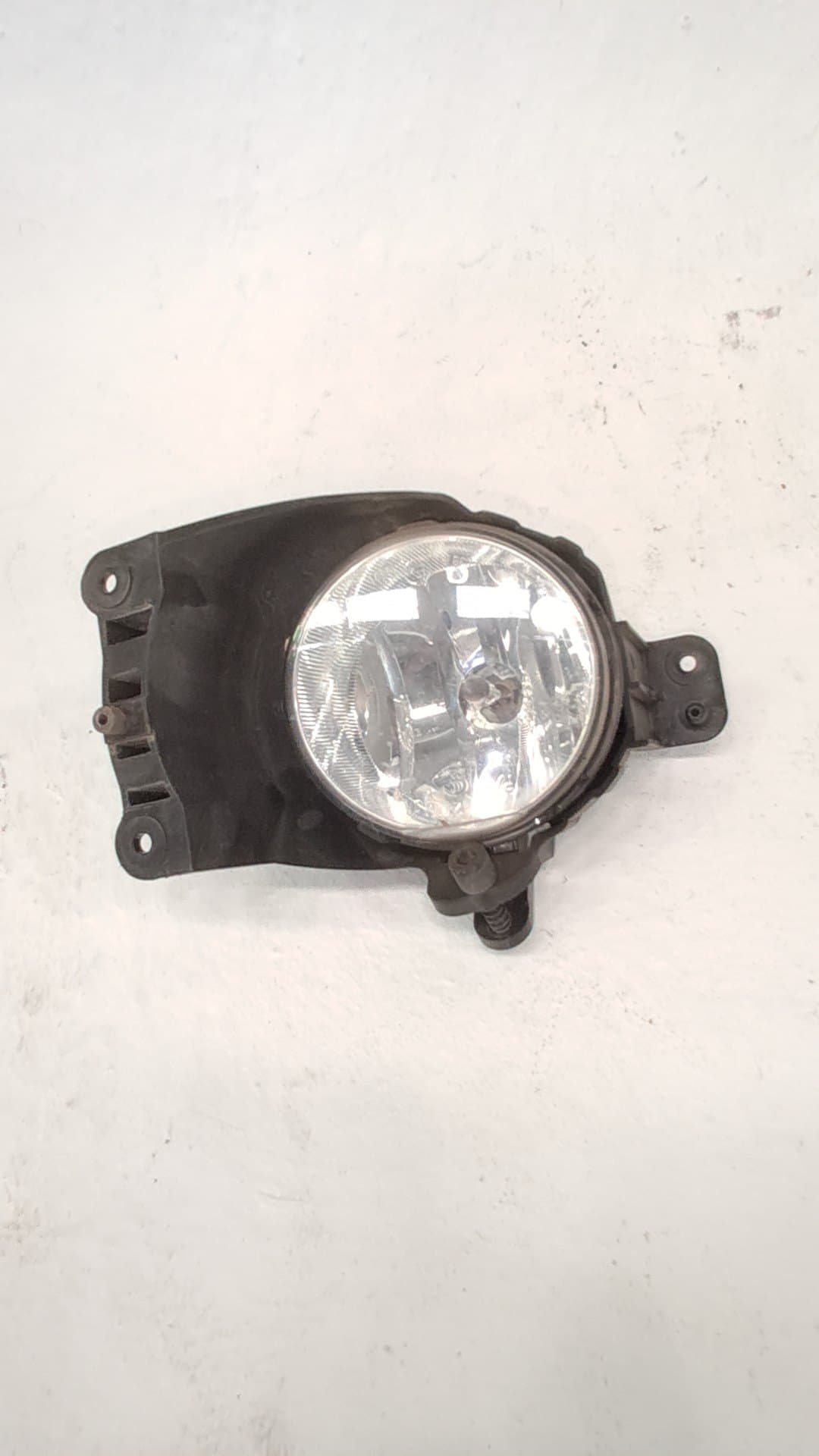 Faro antiniebla derecho CHEVROLET AVEO HATCHBACK (T300)