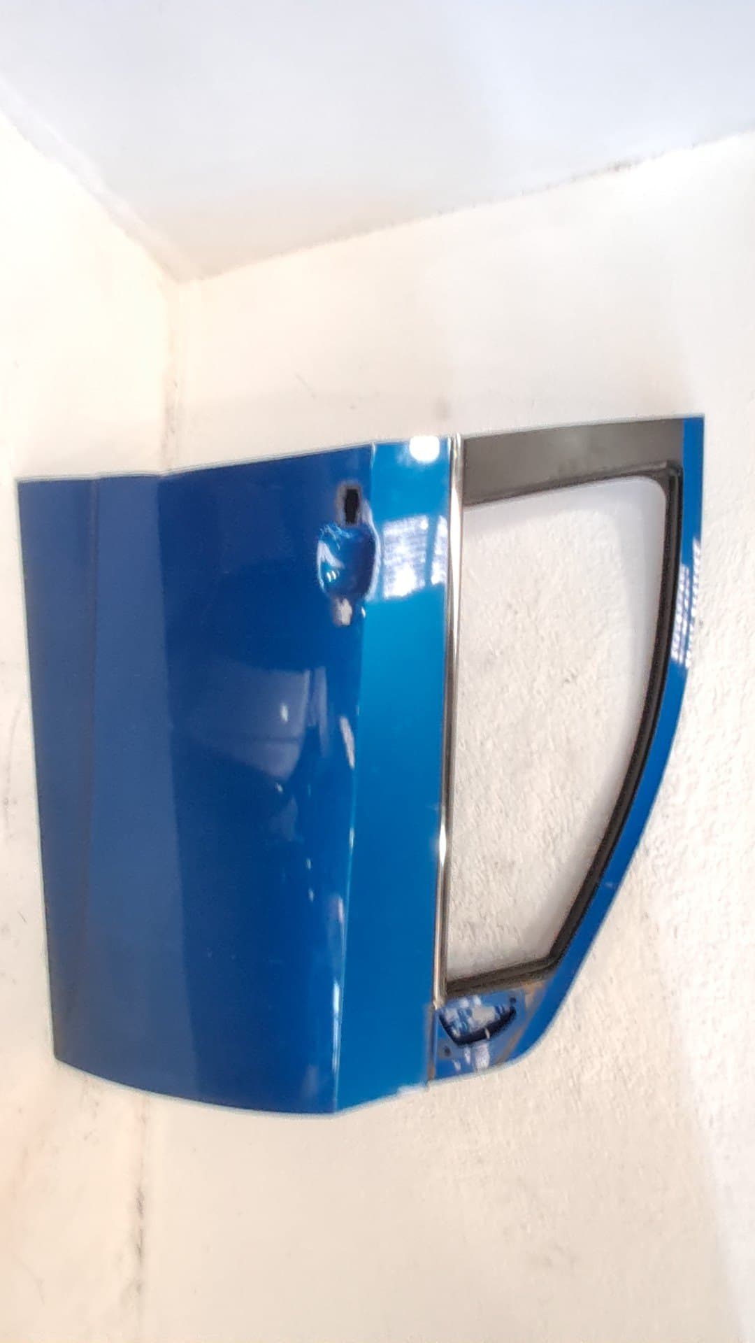 Puerta delantera derecha CHEVROLET AVEO HATCHBACK (T300)