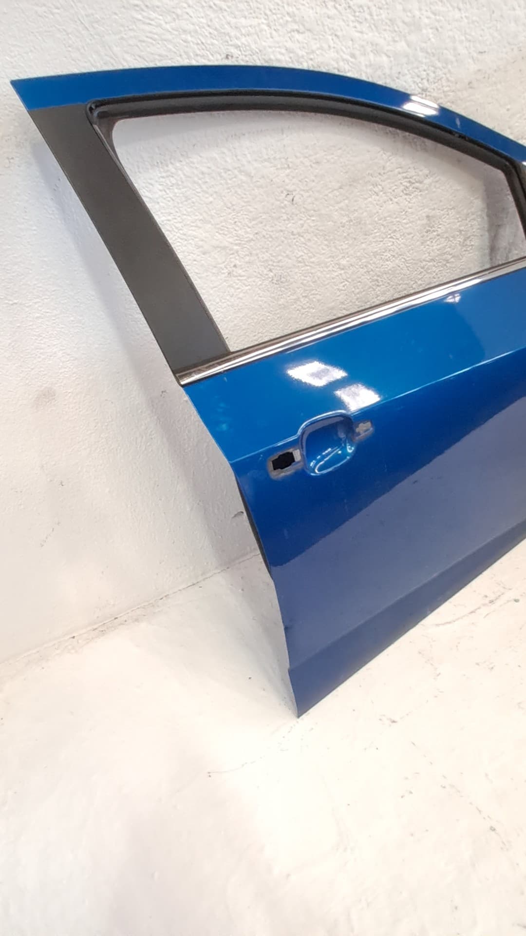 Puerta delantera derecha CHEVROLET AVEO HATCHBACK (T300) 4