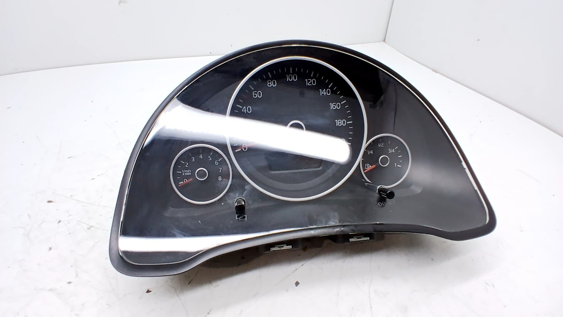 Cuadro instrumentos VOLKSWAGEN UP! (122)