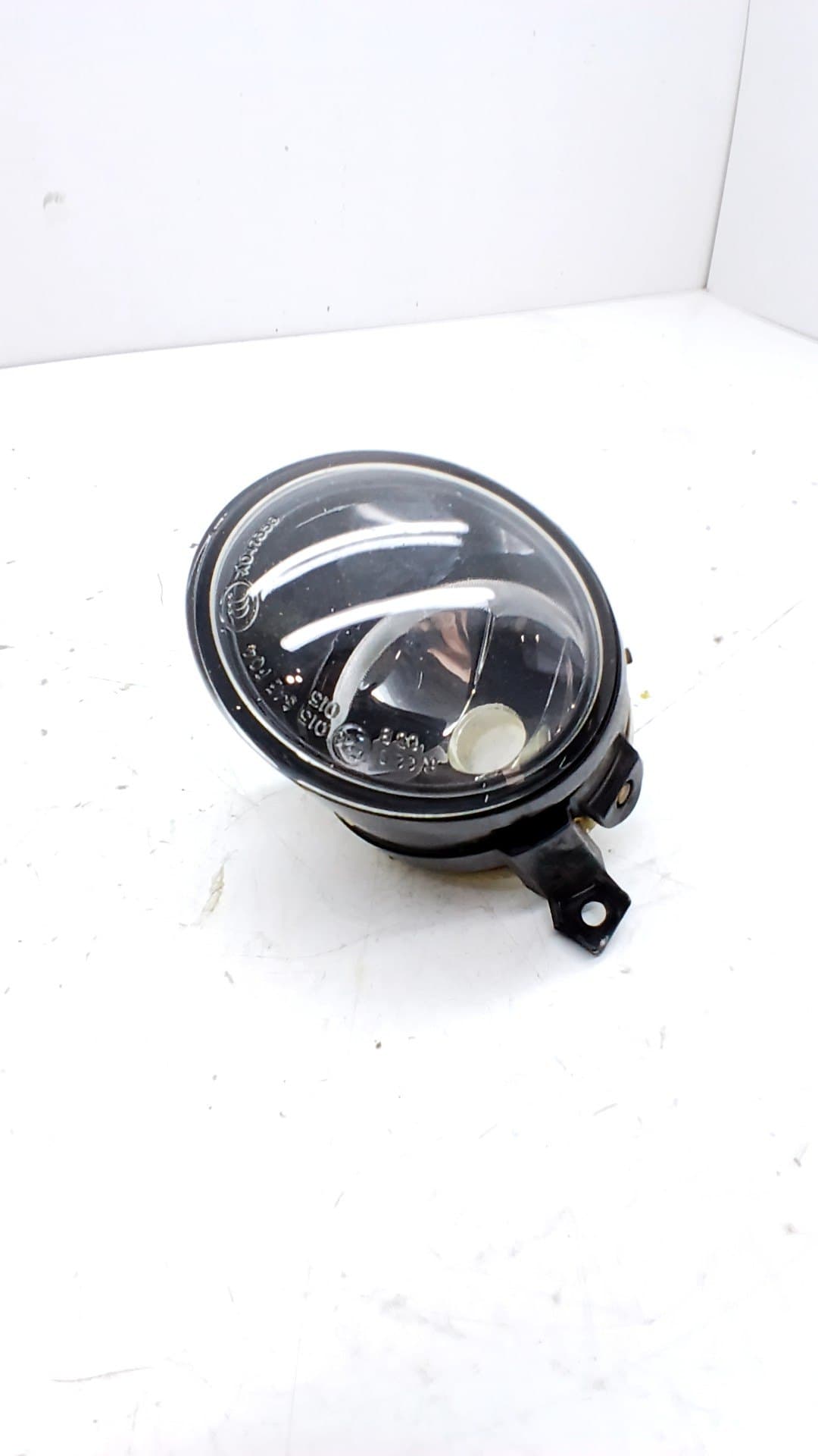 Faro antiniebla derecho VOLKSWAGEN UP! (122)
