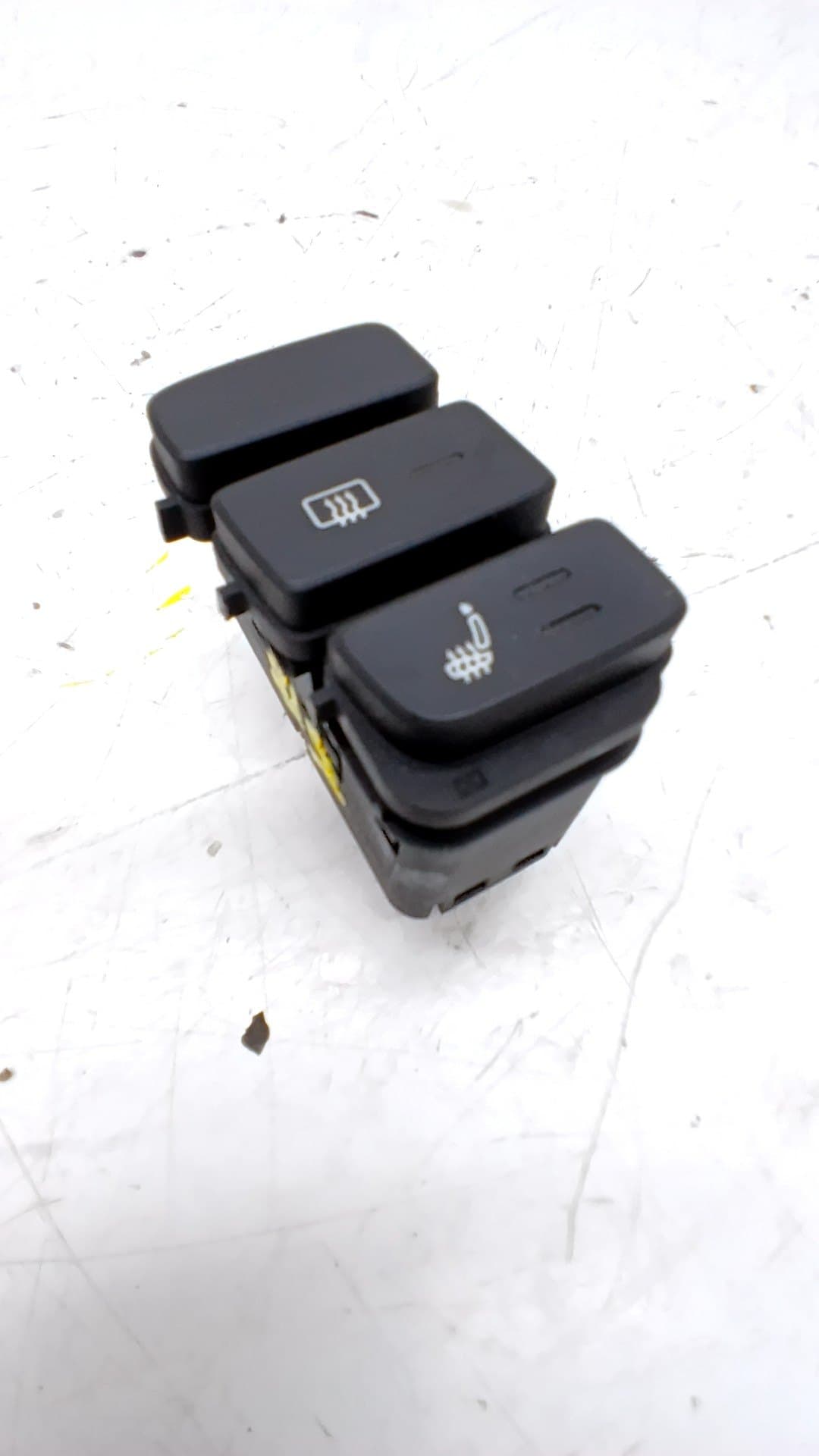 Mando multifuncion VOLKSWAGEN UP! (122)