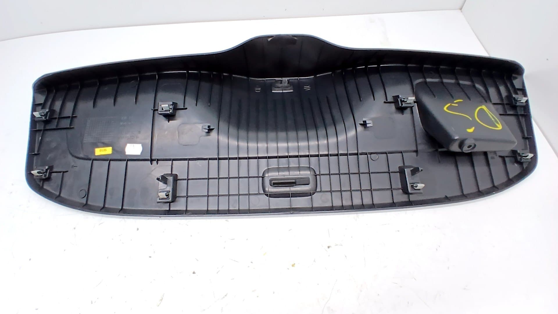 Guarnecido porton trasero VOLKSWAGEN UP! (122) 2