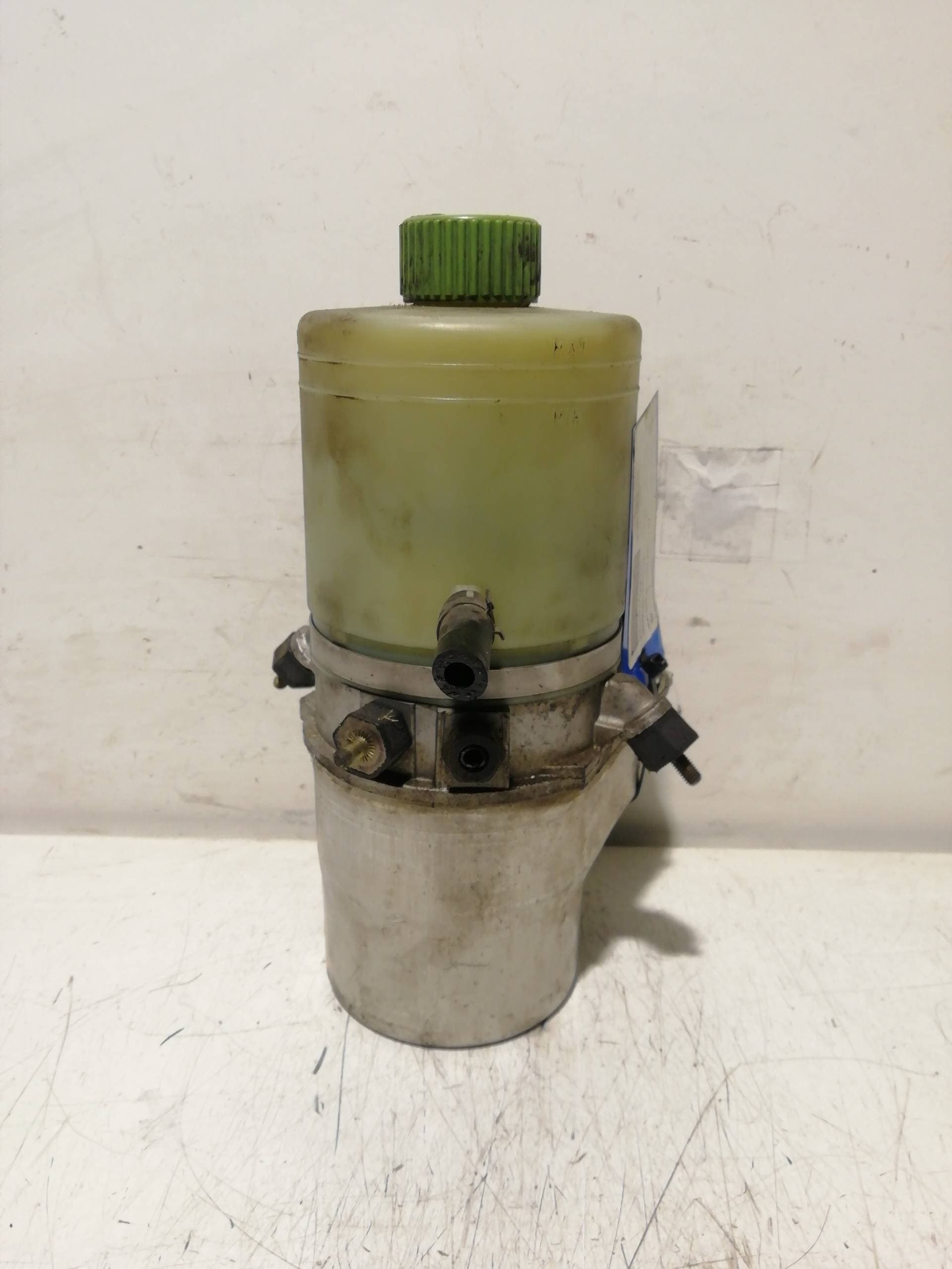 Bomba direccion SEAT IBIZA (6L1)