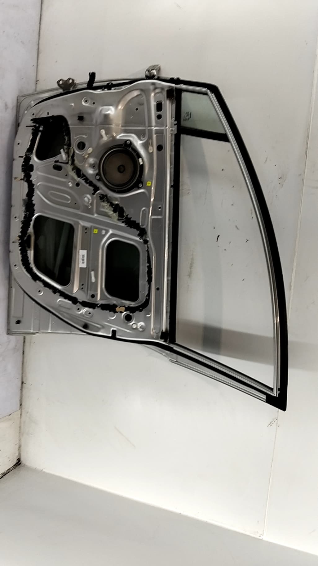 Puerta delantera derecha TOYOTA COROLLA VERSO (R1) 4