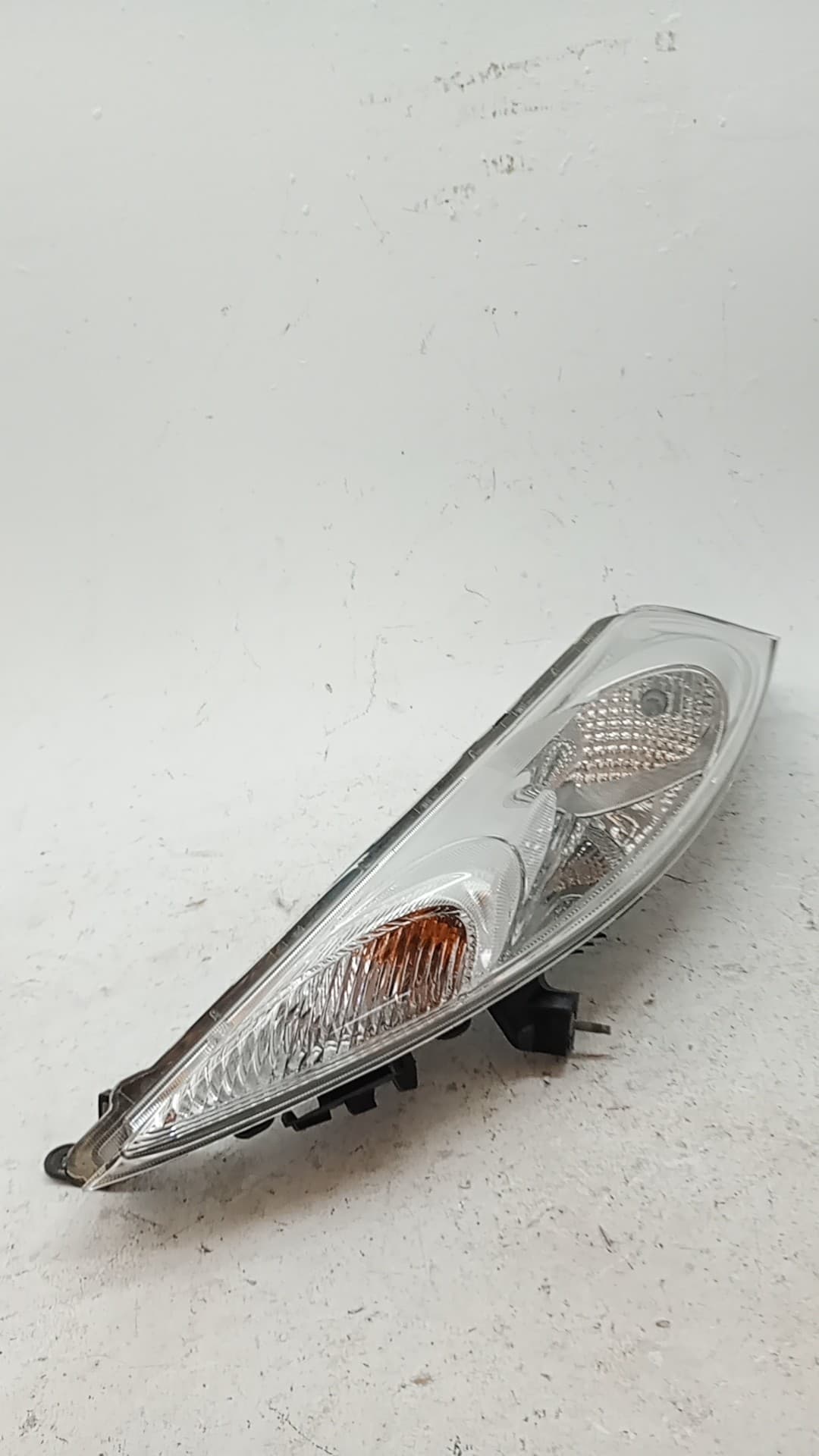 Faro izquierdo NISSAN JUKE (F15)
