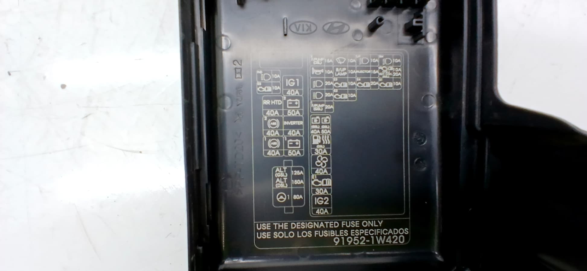 Caja reles / fusibles KIA RIO (YB) 4