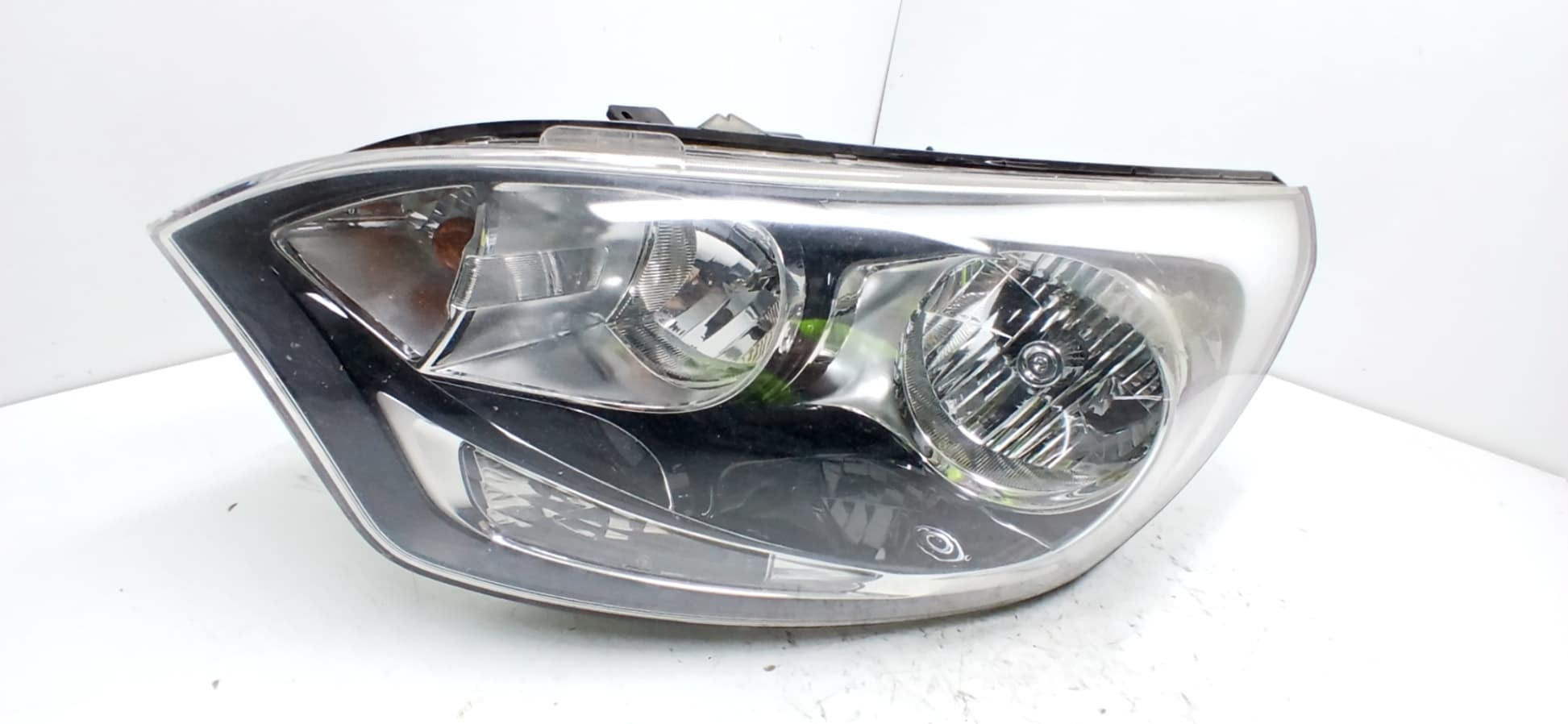 Faro izquierdo KIA RIO (YB)