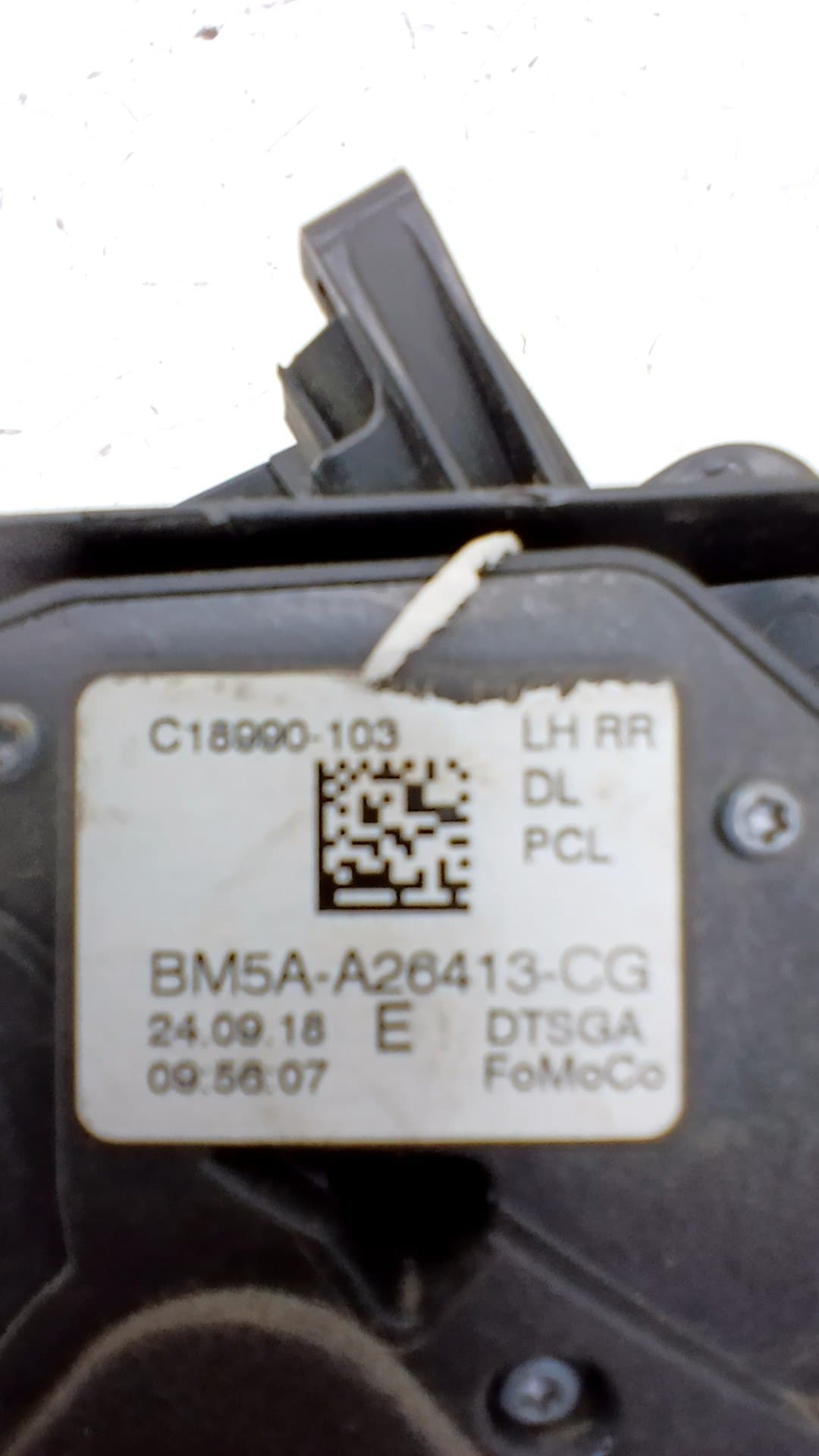 Cerradura puerta trasera izquierda FORD MONDEO 2