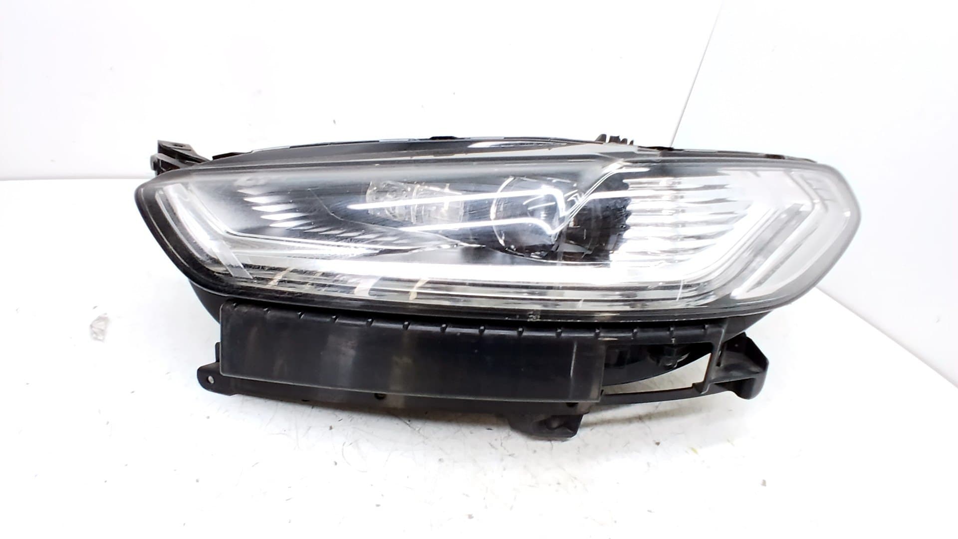 Faro izquierdo FORD MONDEO