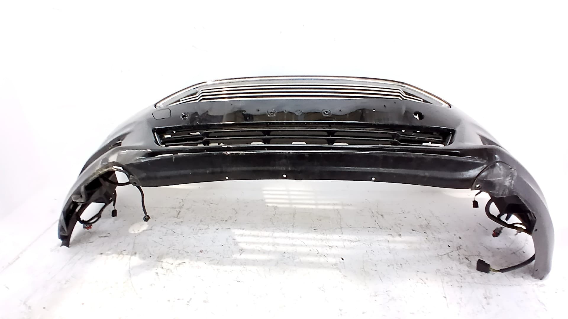 Paragolpes delantero FORD MONDEO 5