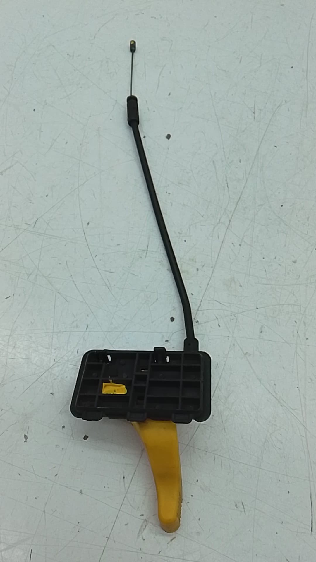 Cerradura capot FORD TRANSIT COURIER 3