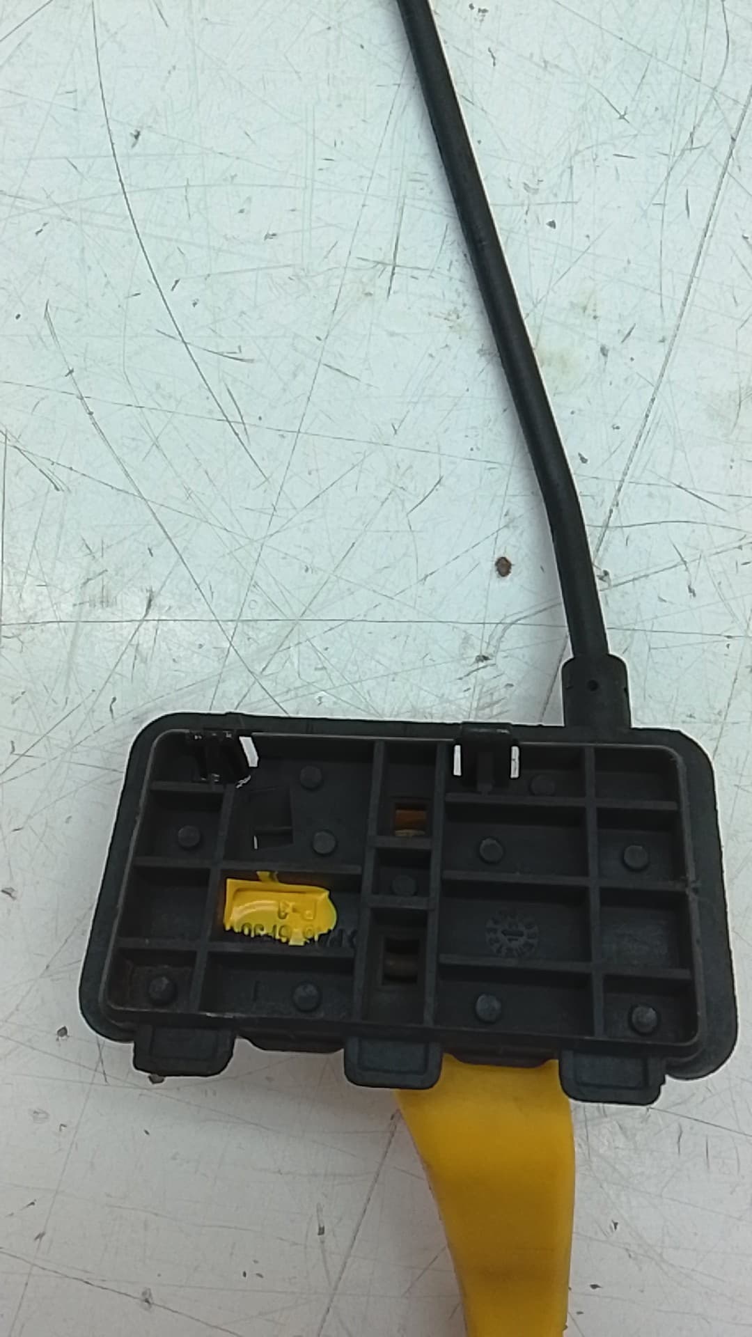 Cerradura capot FORD TRANSIT COURIER 2