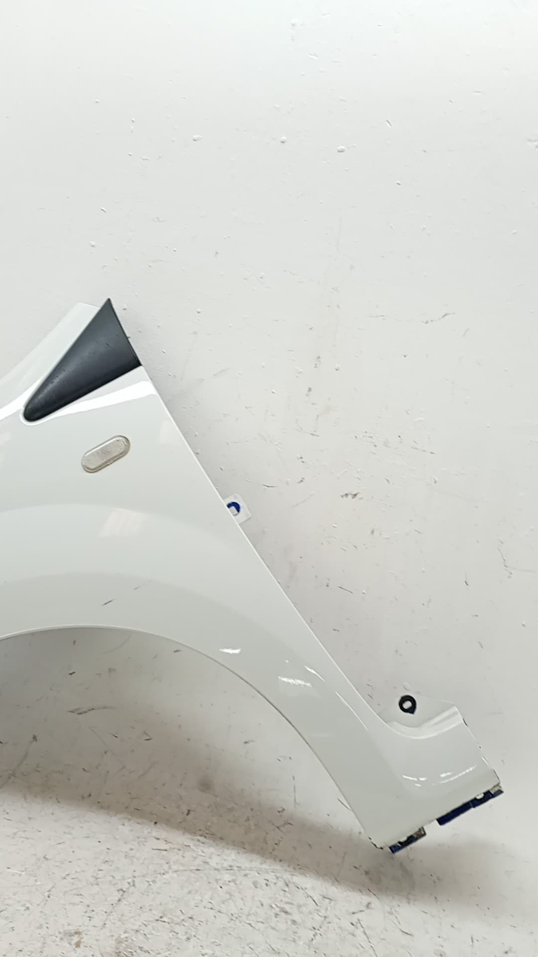 Aleta delantera izquierda RENAULT TWINGO (CO6)