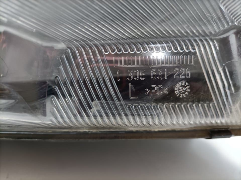 Faro izquierdo SKODA OCTAVIA COMBI (5E5) 2