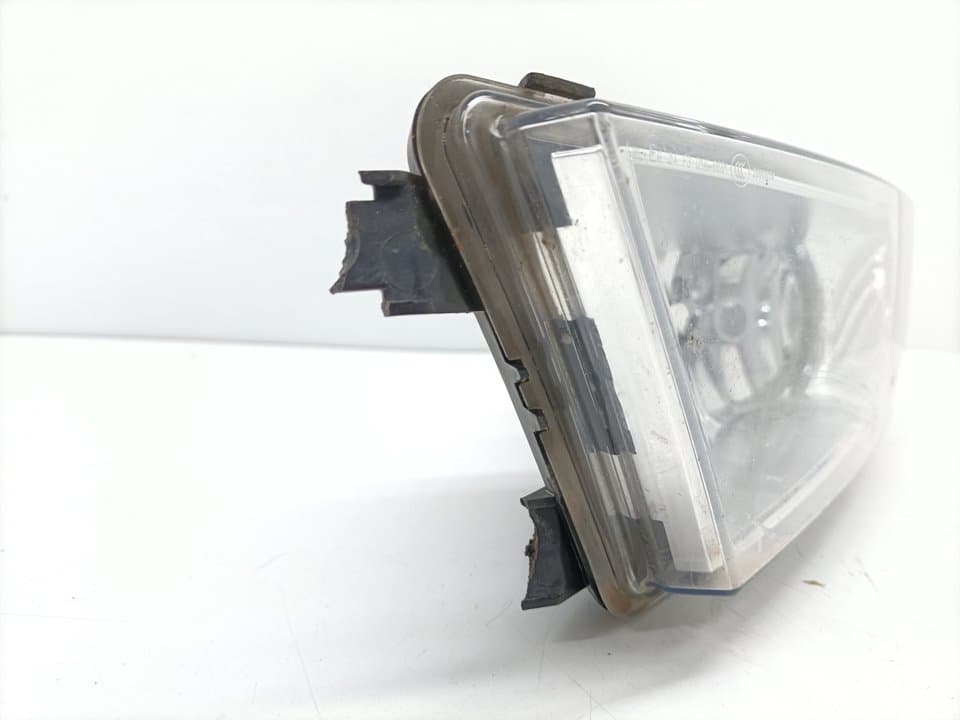 Faro antiniebla izquierdo SKODA OCTAVIA COMBI (5E5) 5