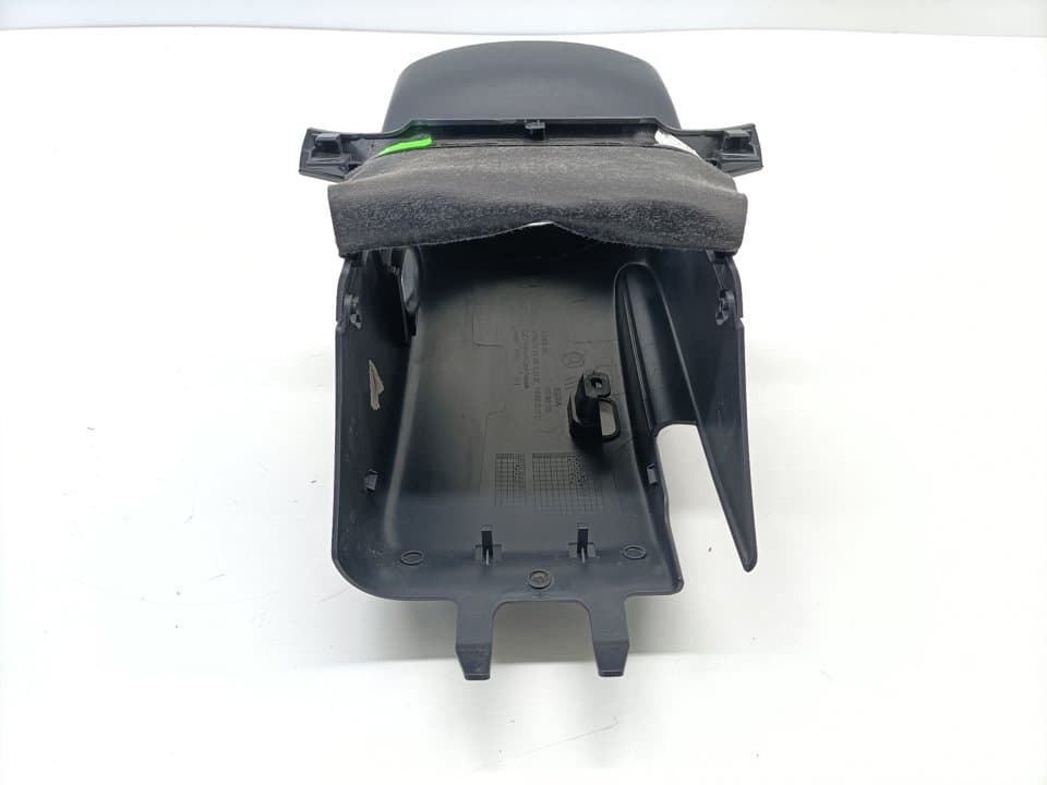 Plastico SKODA OCTAVIA COMBI (5E5) 4