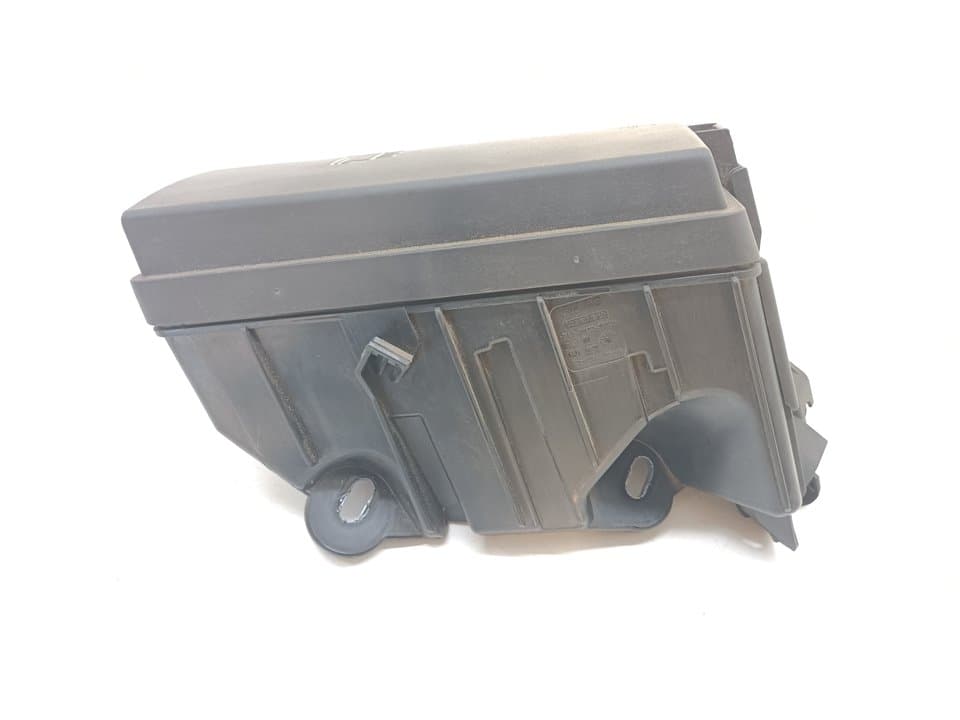 Caja reles / fusibles SKODA OCTAVIA COMBI (5E5) 4