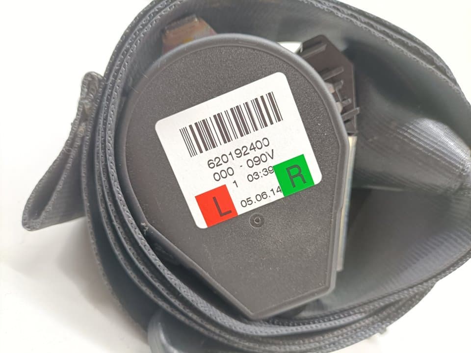 Cinturon seguridad trasero izquierdo SKODA OCTAVIA COMBI (5E5) 3