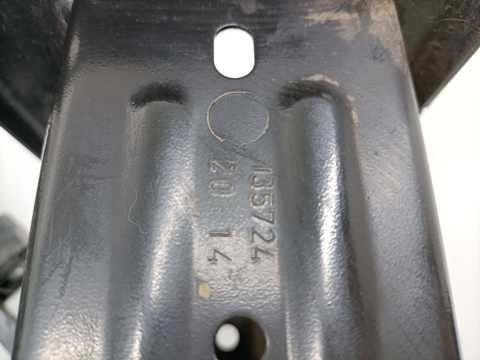 Refuerzo paragolpes delantero SKODA OCTAVIA COMBI (5E5) 2