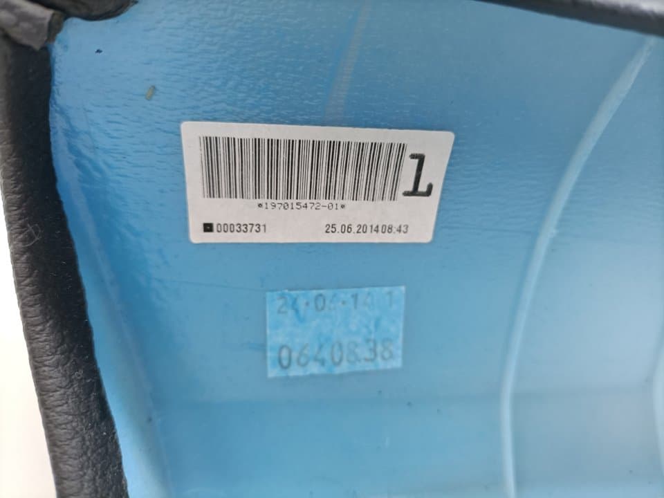 Guarnecido puerta delantera derecha SKODA OCTAVIA COMBI (5E5) 4