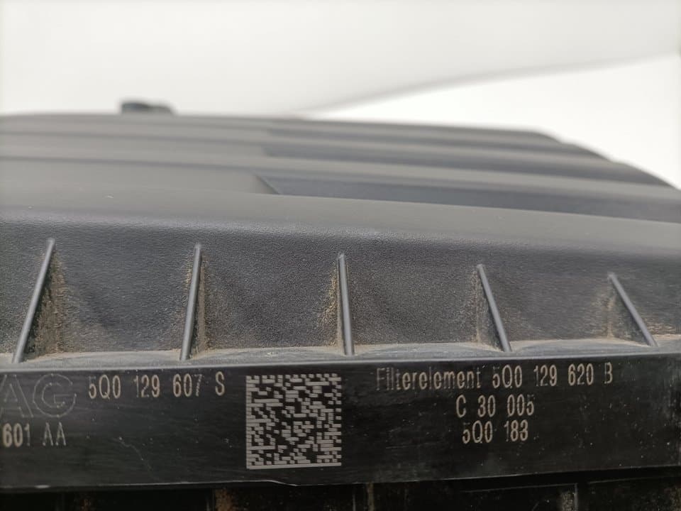 Caja filtro aire SKODA OCTAVIA COMBI (5E5) 3