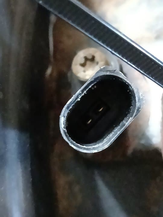 Mangueta delantera izquierda SKODA OCTAVIA COMBI (5E5) 2