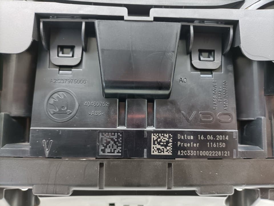 Cuadro instrumentos SKODA OCTAVIA COMBI (5E5) 2