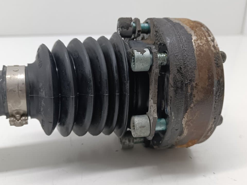 Transmision delantera izquierda VOLKSWAGEN POLO BERLINA (6N2) 4