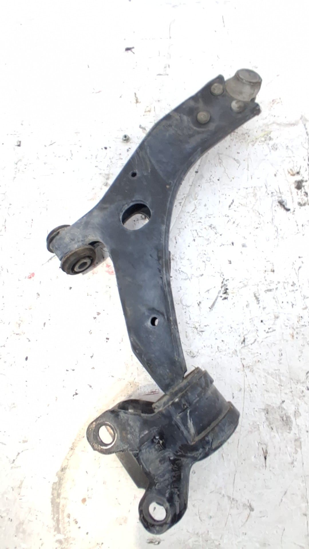 Brazo suspension inferior delantero izquierdo VOLVO V40 CROSS COUNTRY