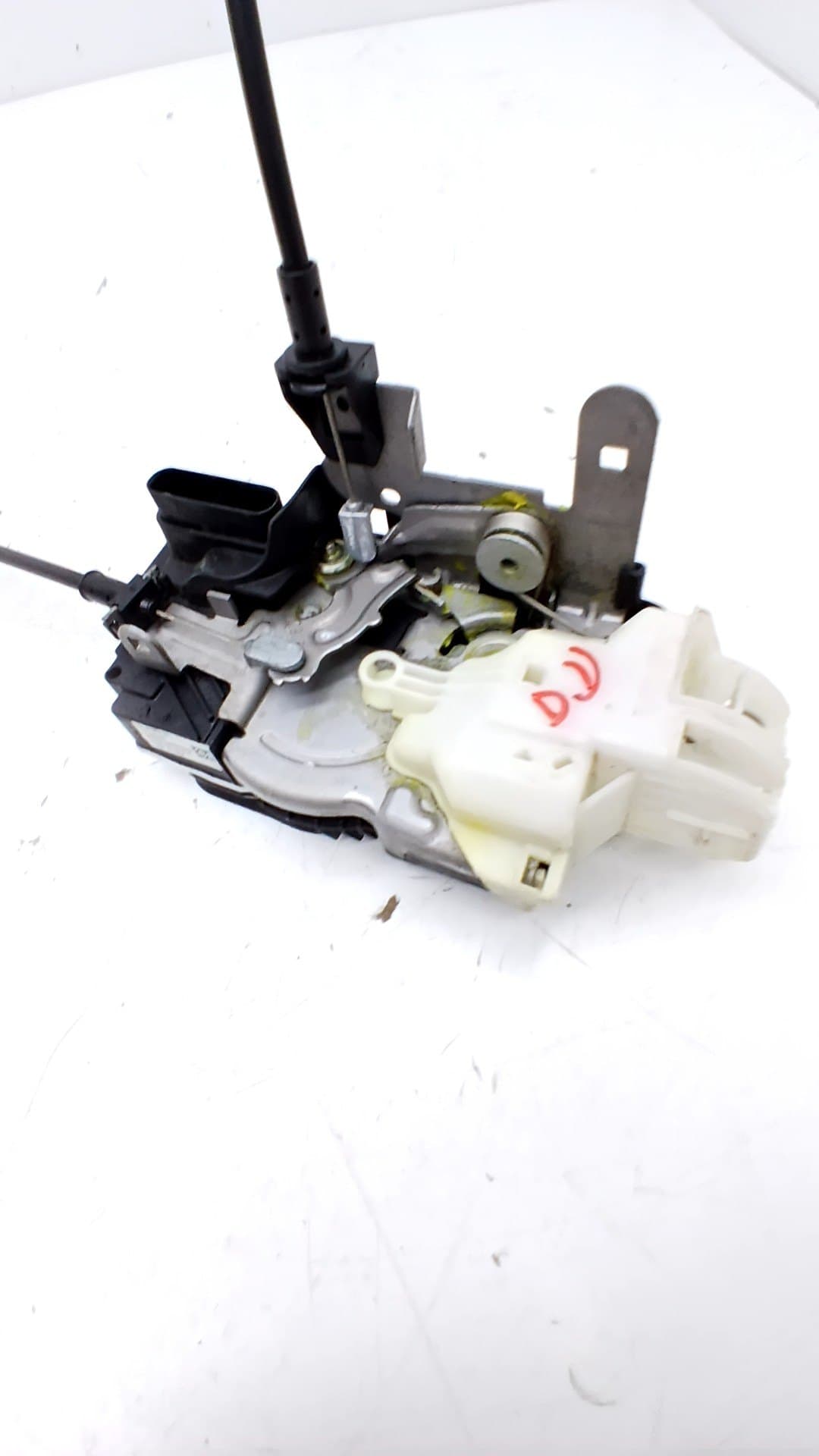Cerradura puerta delantera derecha VOLVO V40 CROSS COUNTRY 2