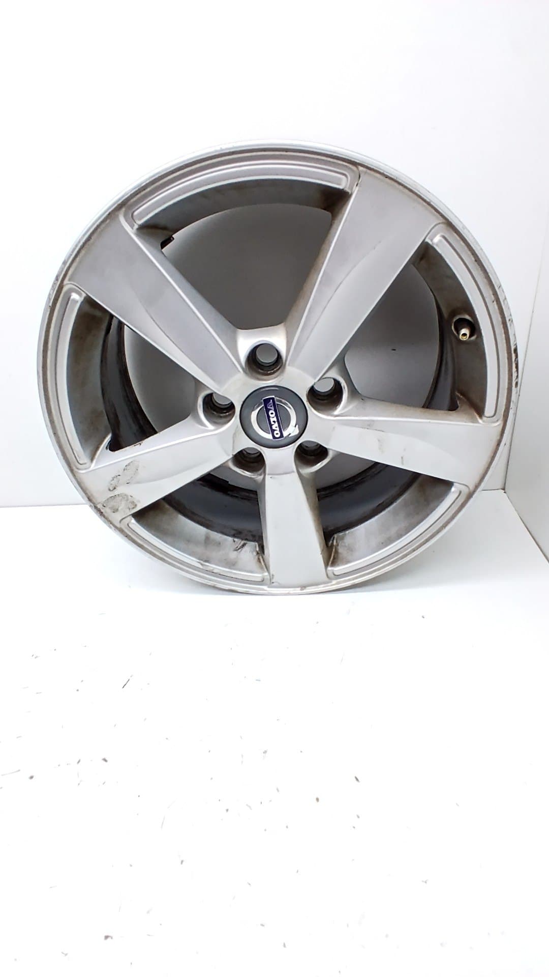 Llanta VOLVO V40 CROSS COUNTRY