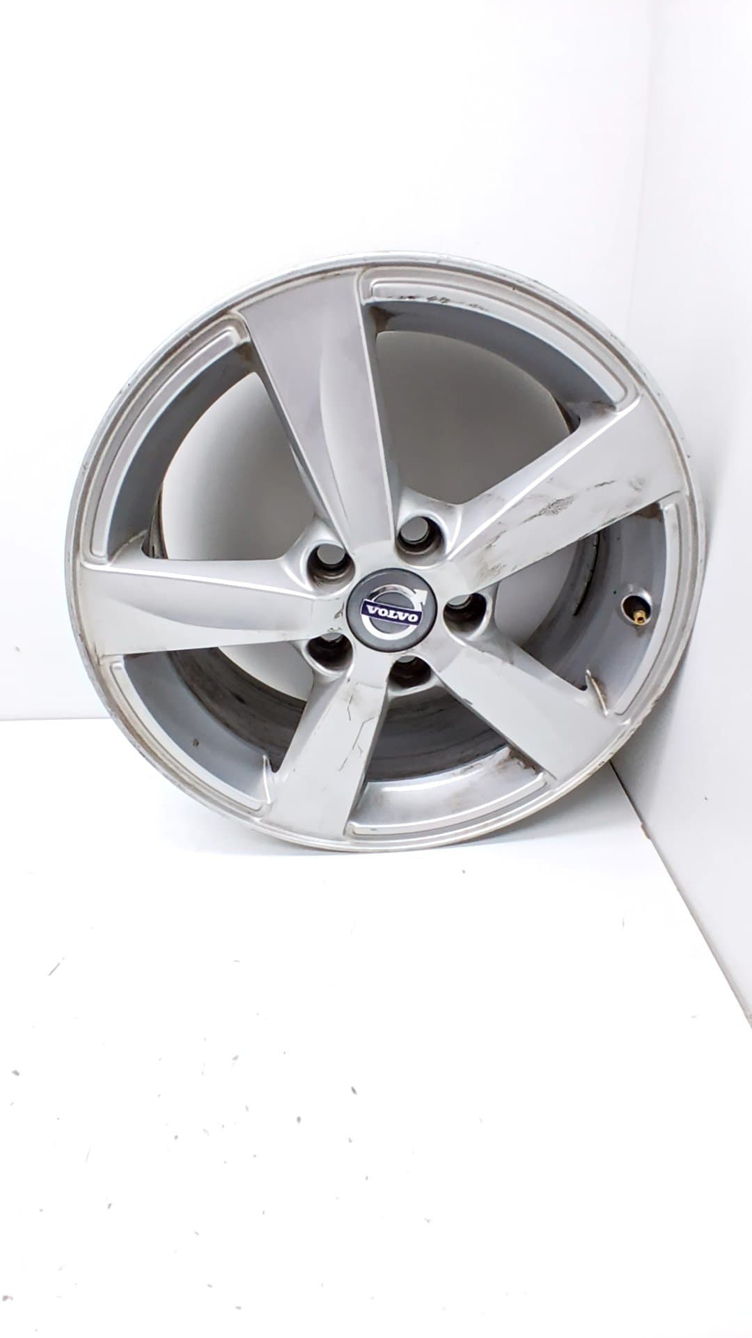Llanta VOLVO V40 CROSS COUNTRY