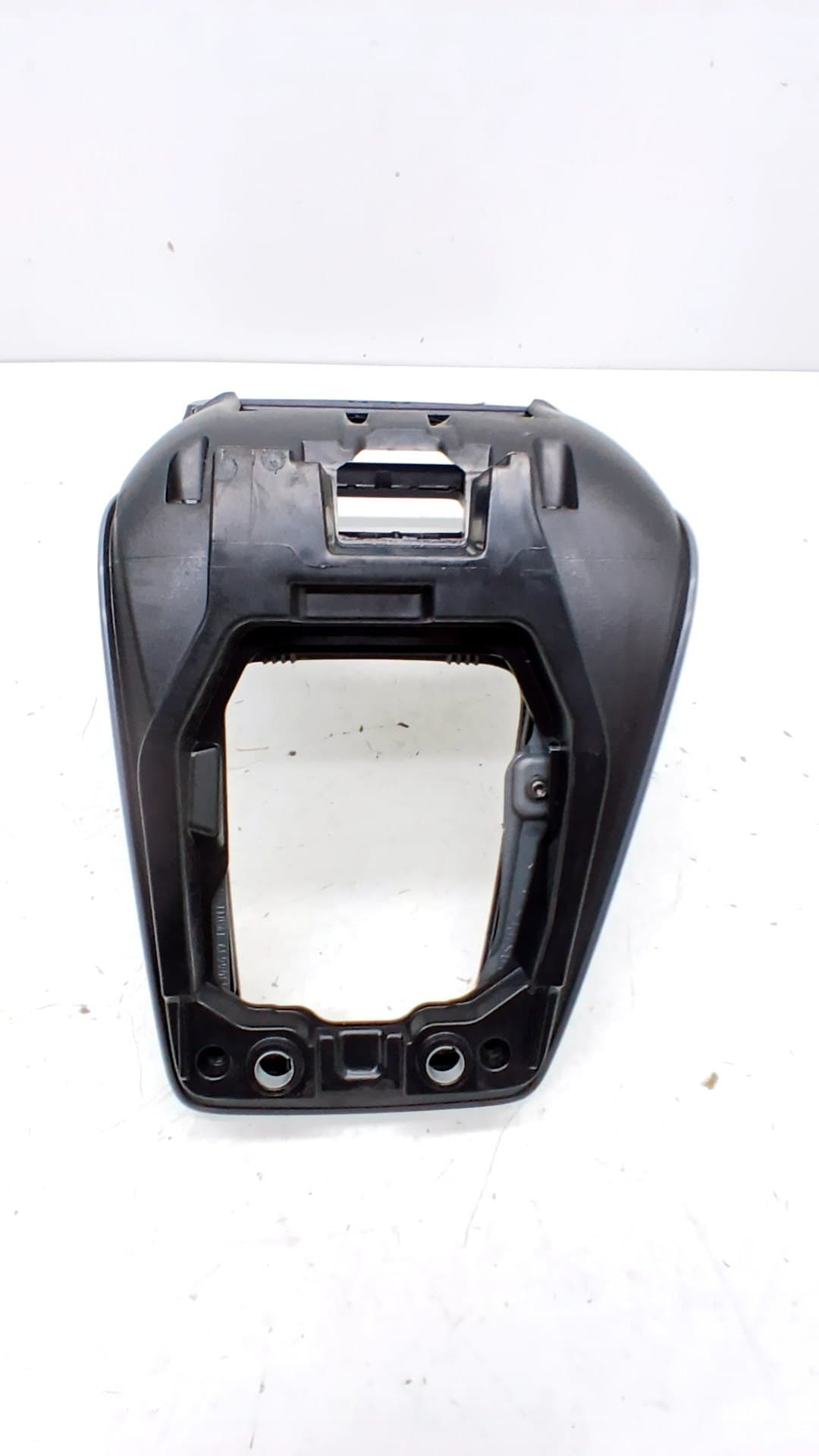 Moldura interior VOLVO V40 CROSS COUNTRY 4