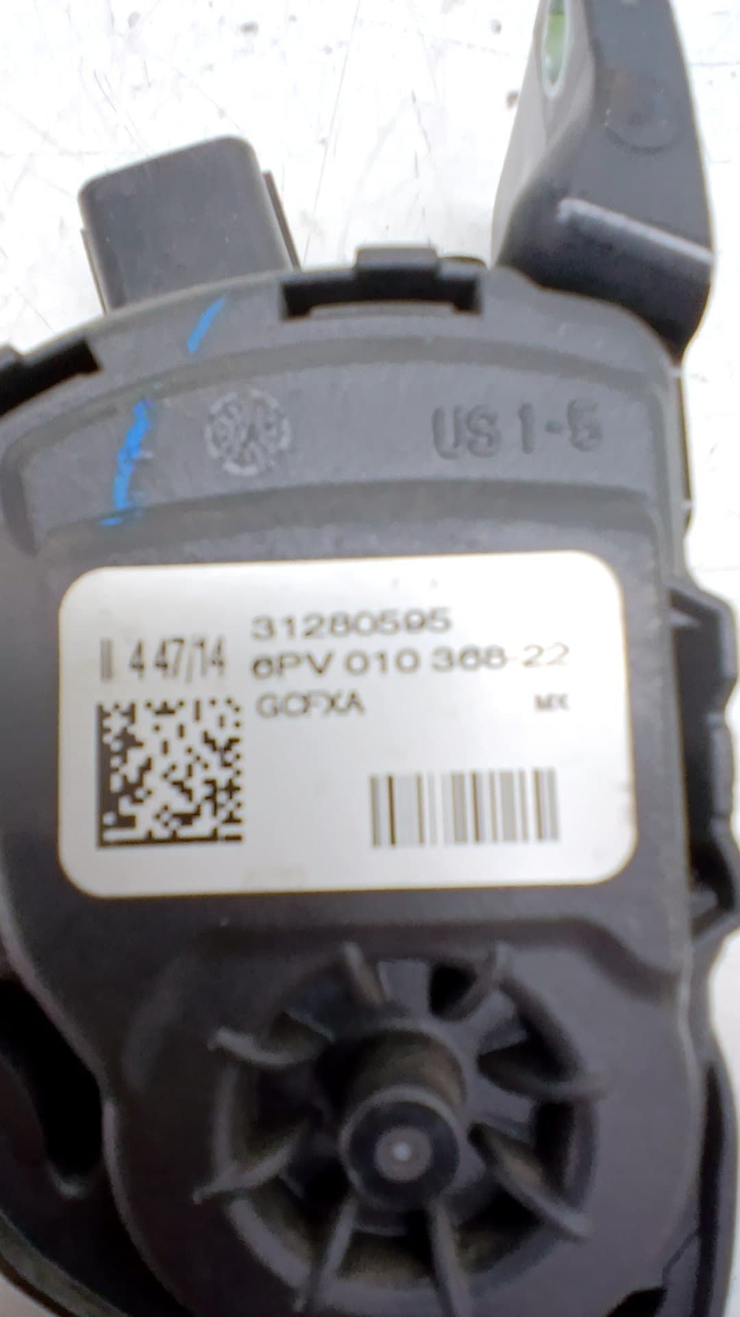 Pedal acelerador VOLVO V40 CROSS COUNTRY 2