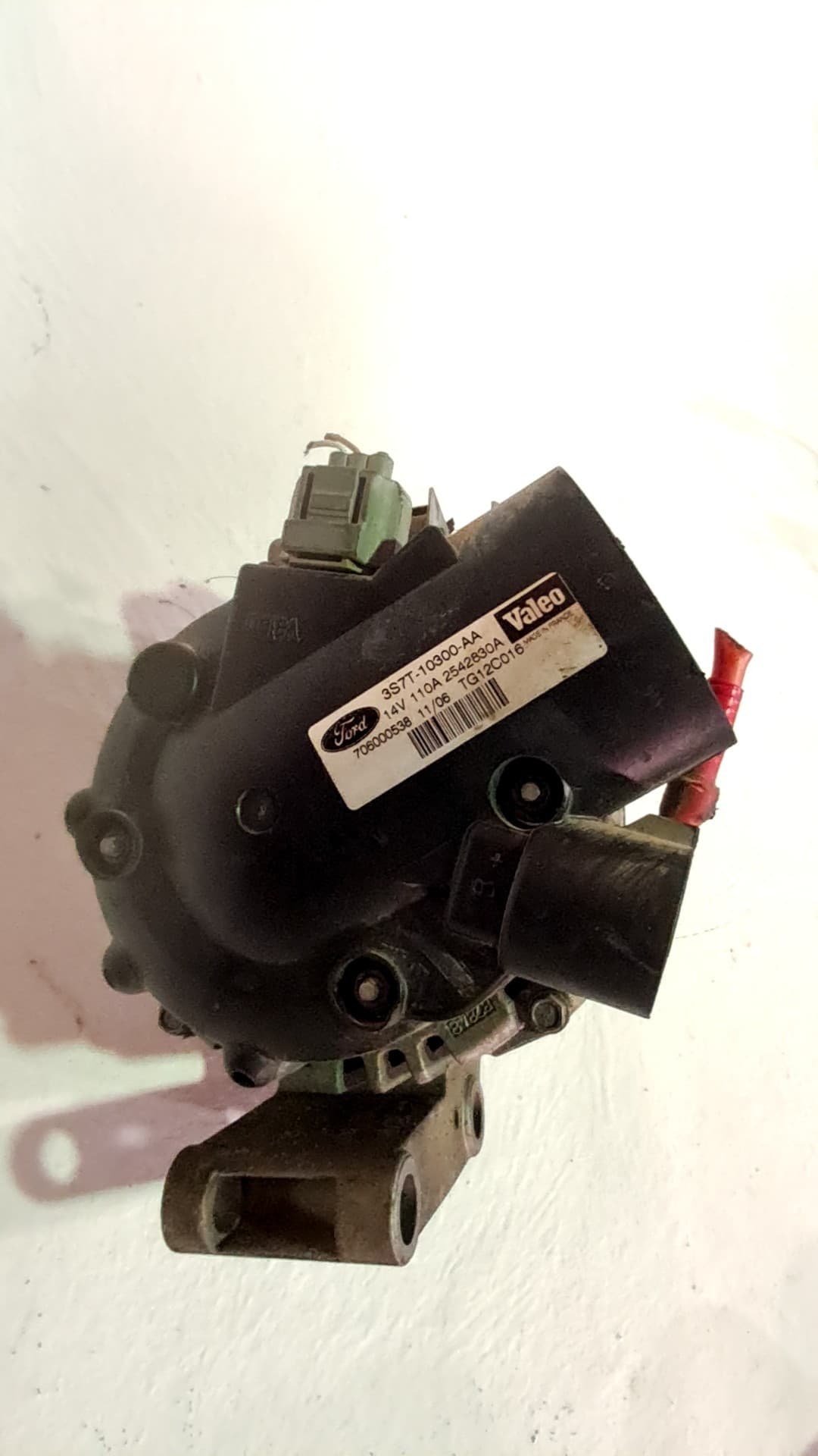Alternador FORD MONDEO BERLINA (GE) 4