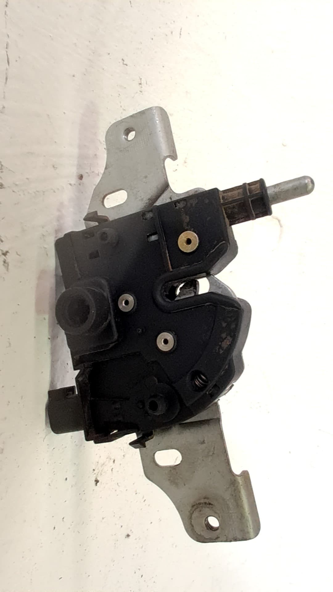 Cerradura capot FORD MONDEO BERLINA (GE) 2