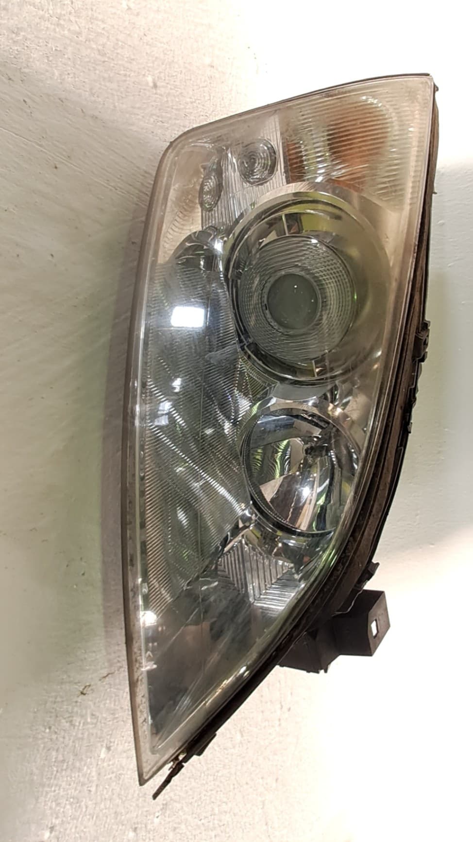Faro derecho FORD MONDEO BERLINA (GE)