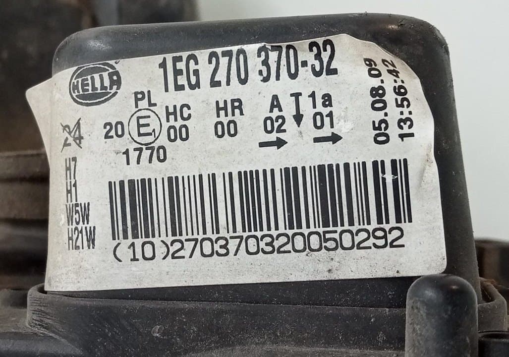 Faro derecho OPEL ASTRA H BERLINA 2