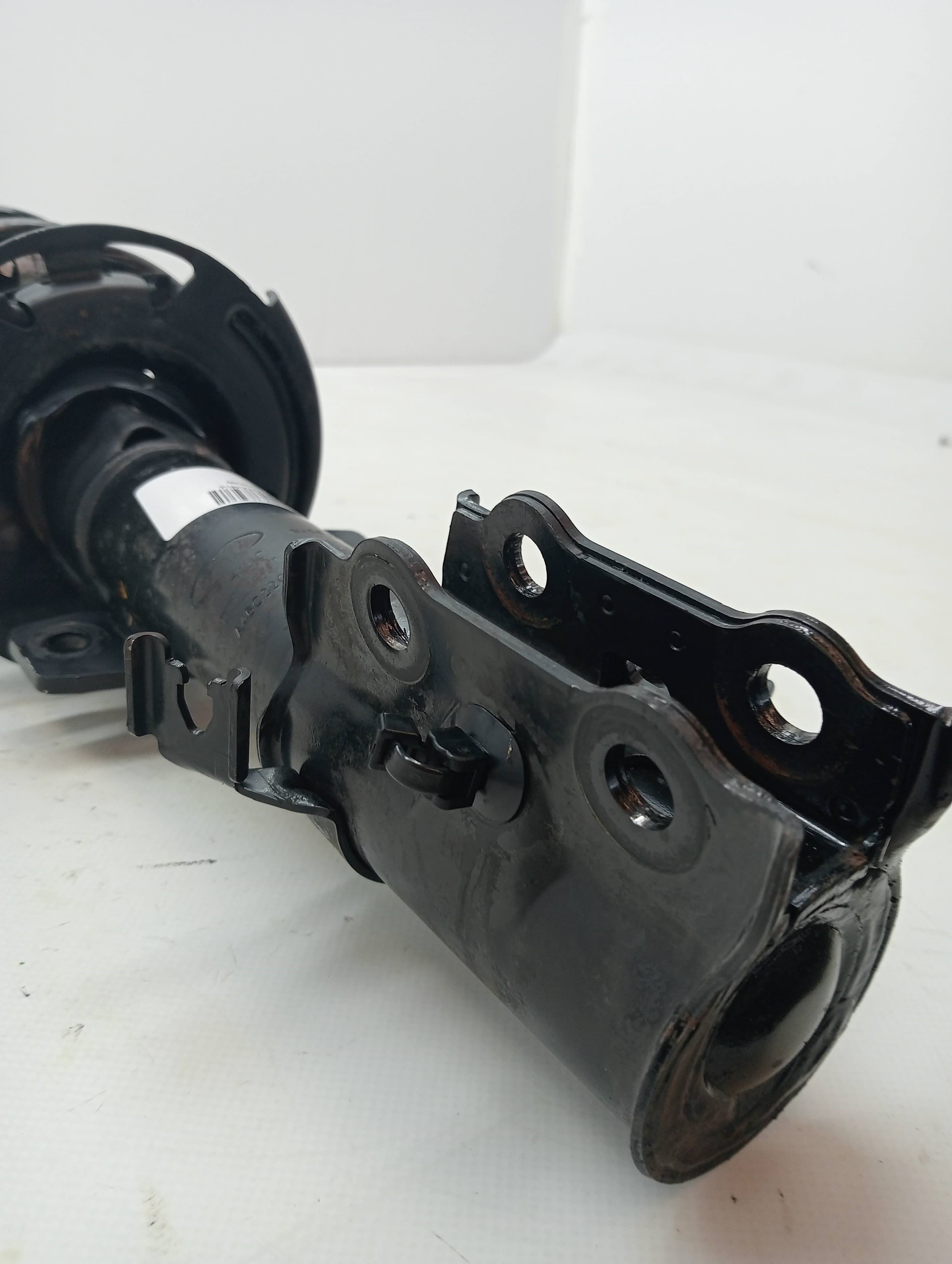 Amortiguador delantero derecho FORD FIESTA (CE1) 2