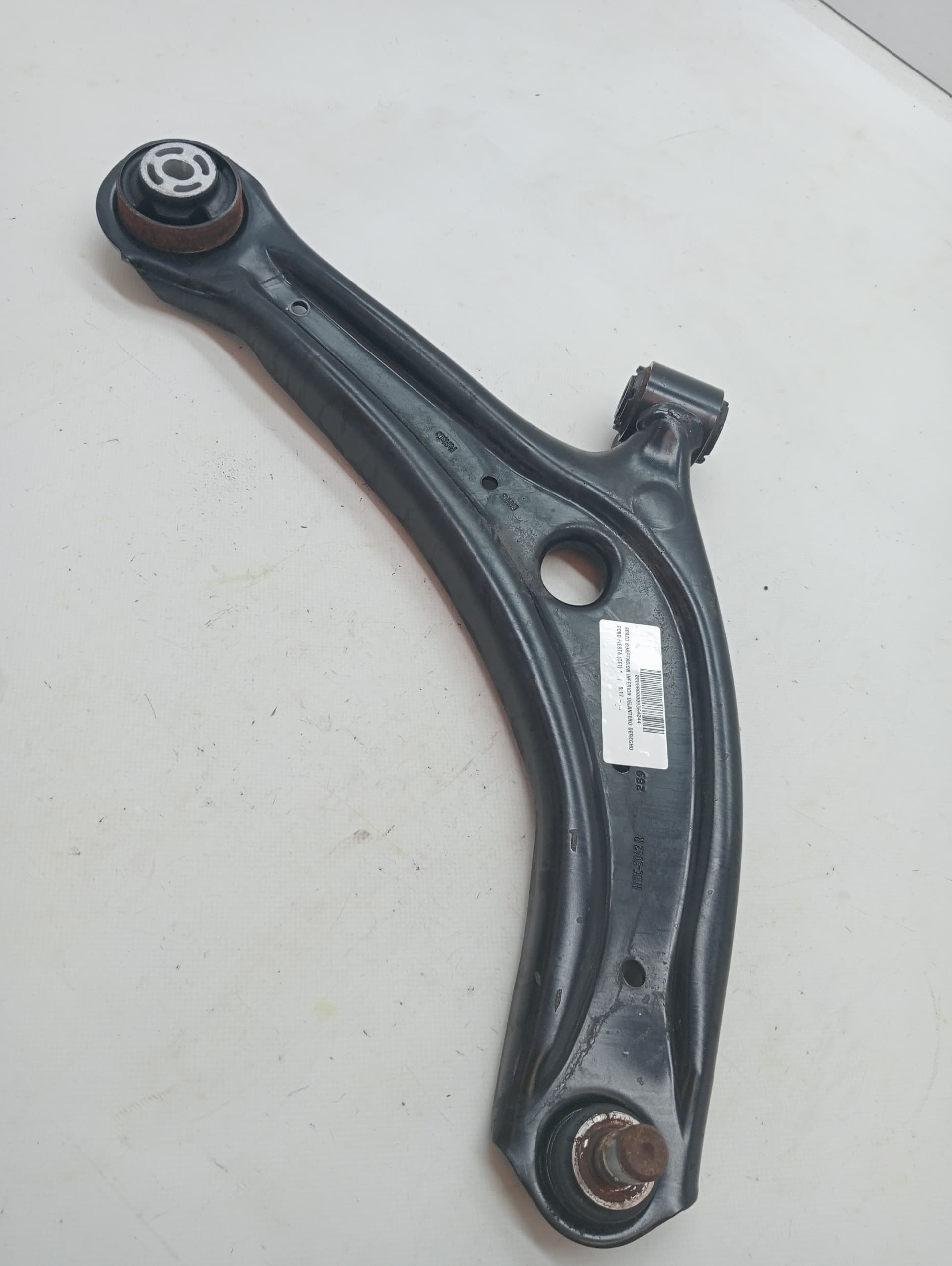 Brazo suspension inferior delantero derecho FORD FIESTA (CE1)