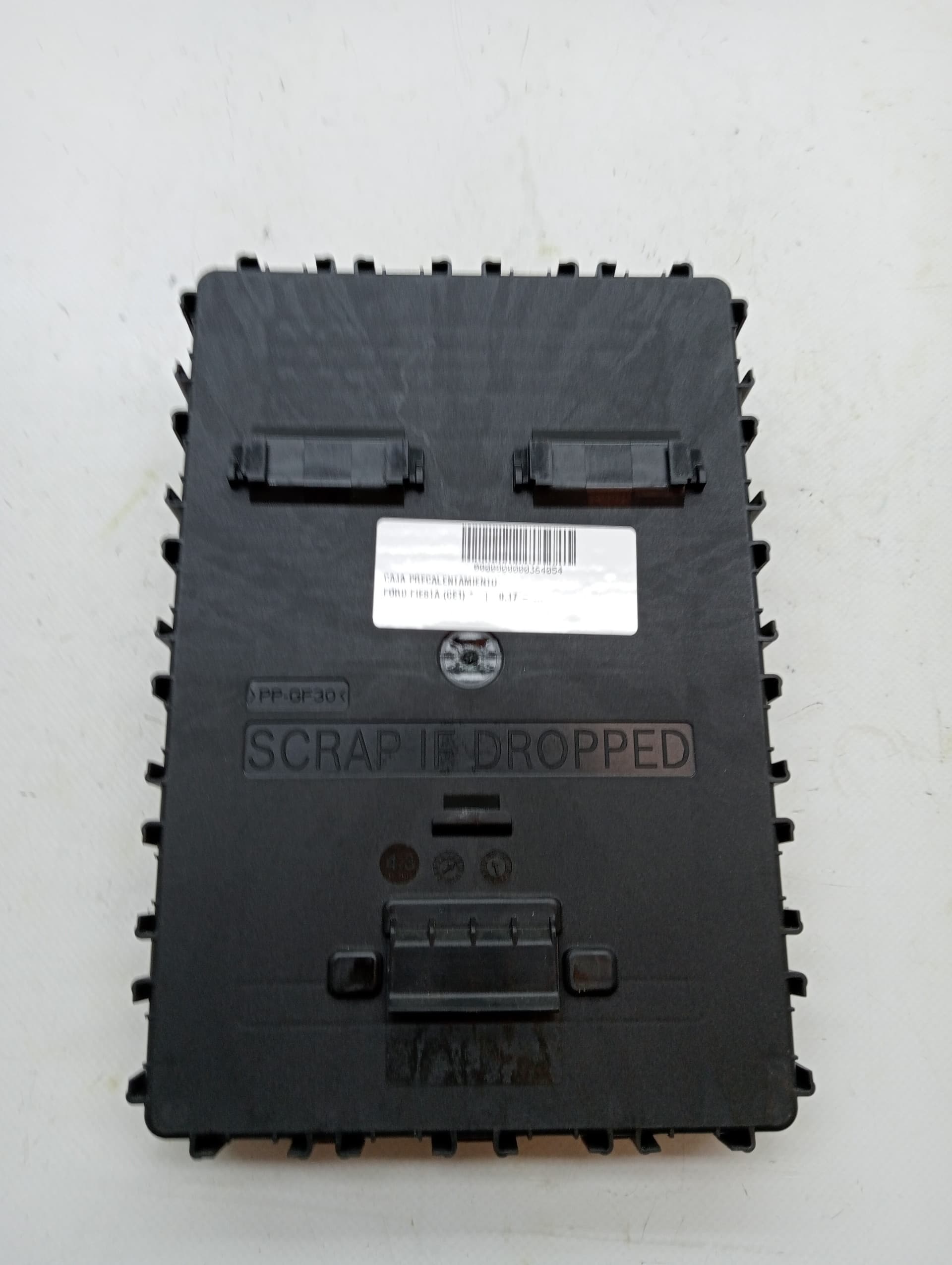 Caja precalentamiento FORD FIESTA (CE1) 3