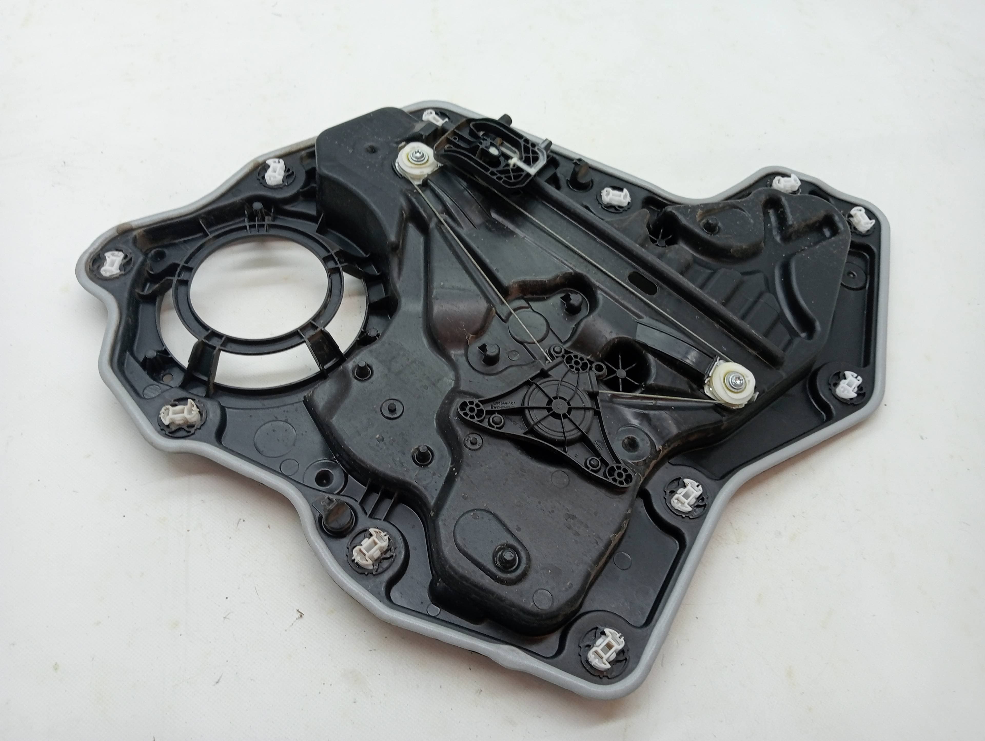 Elevalunas trasero derecho FORD FIESTA (CE1) 2