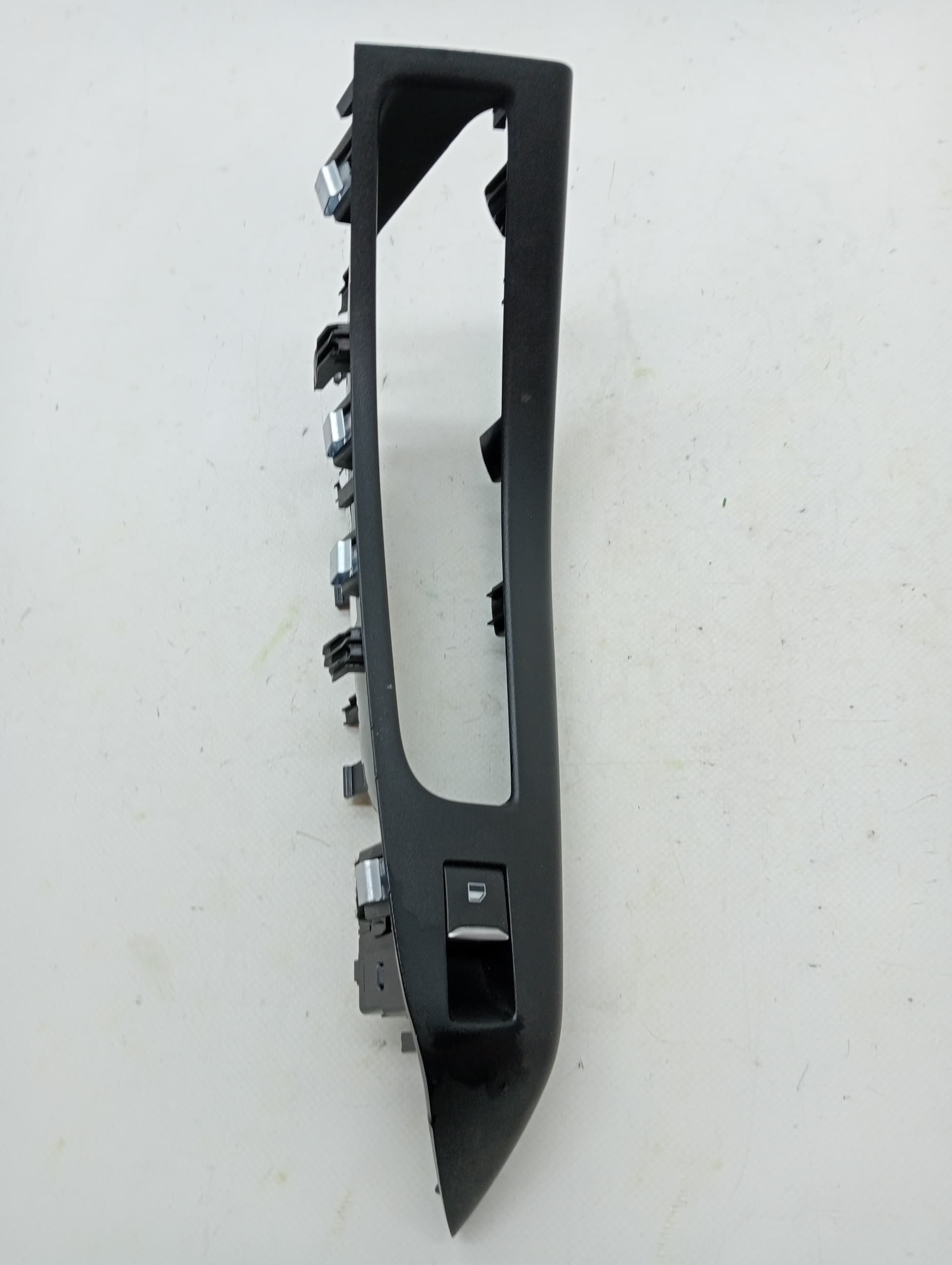 Mando elevalunas delantero derecho FORD FIESTA (CE1)