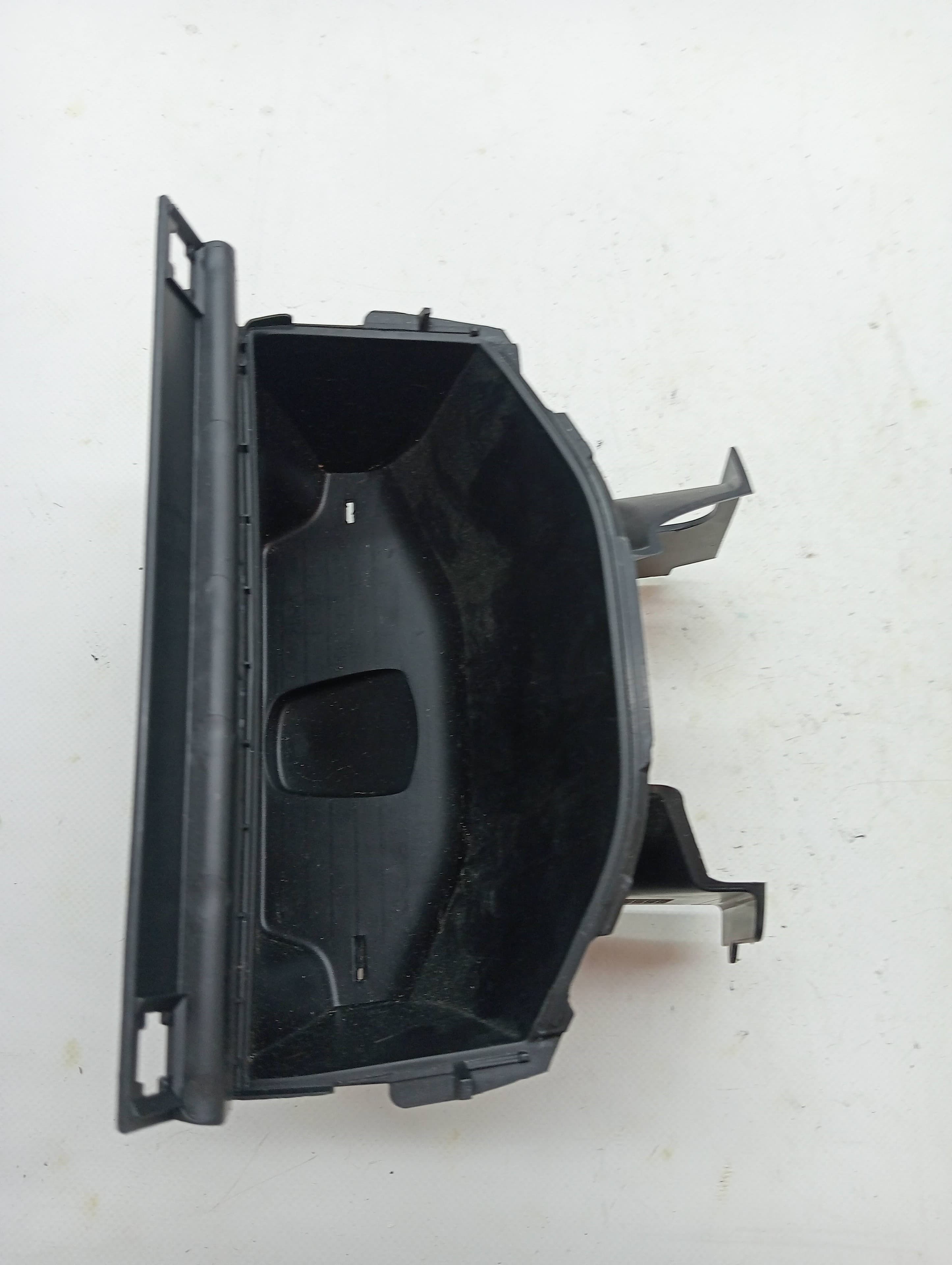 Plastico FORD FIESTA (CE1)