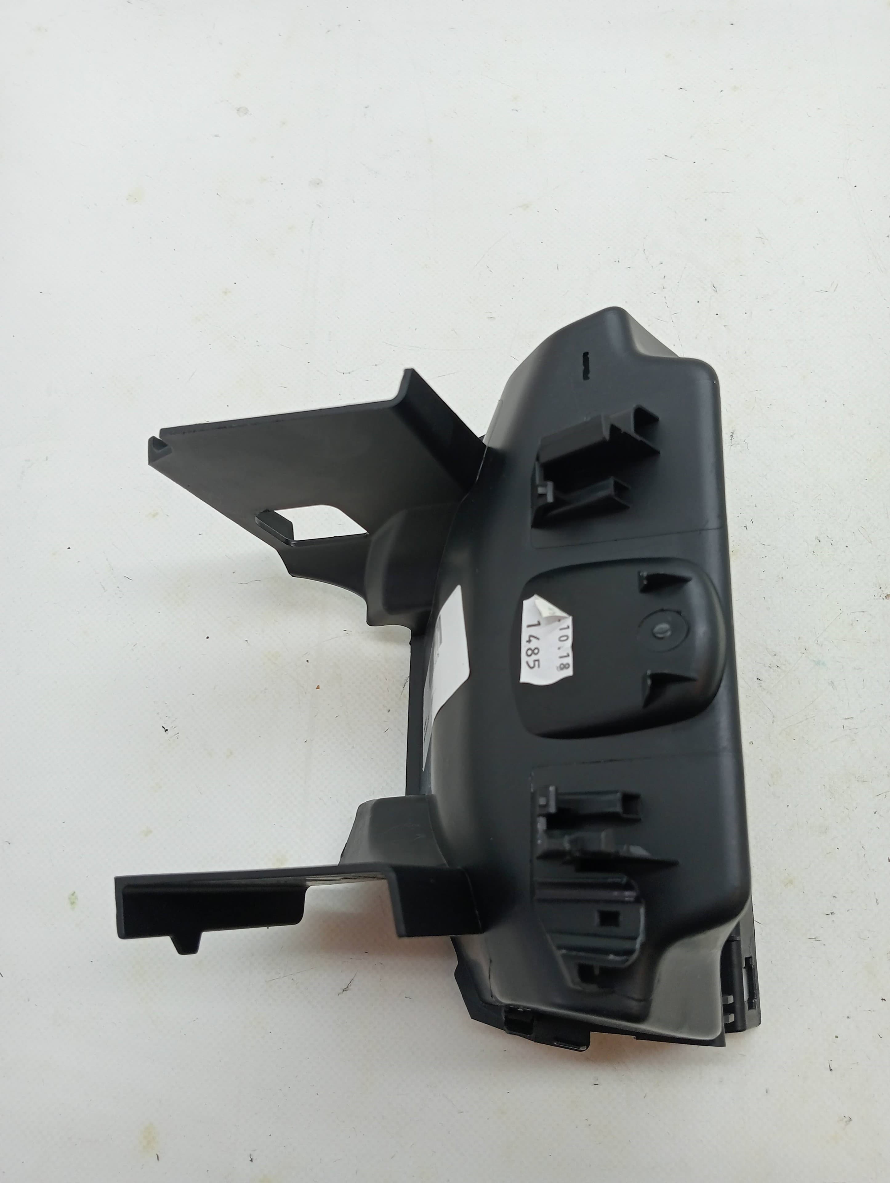Plastico FORD FIESTA (CE1) 3