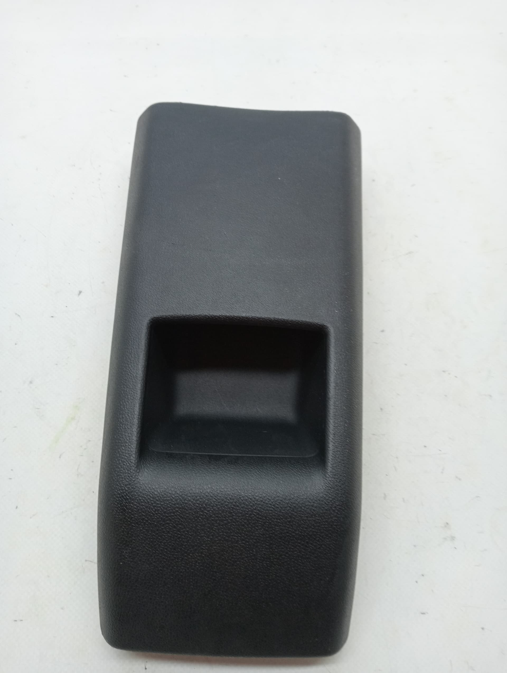 Plastico FORD FIESTA (CE1)
