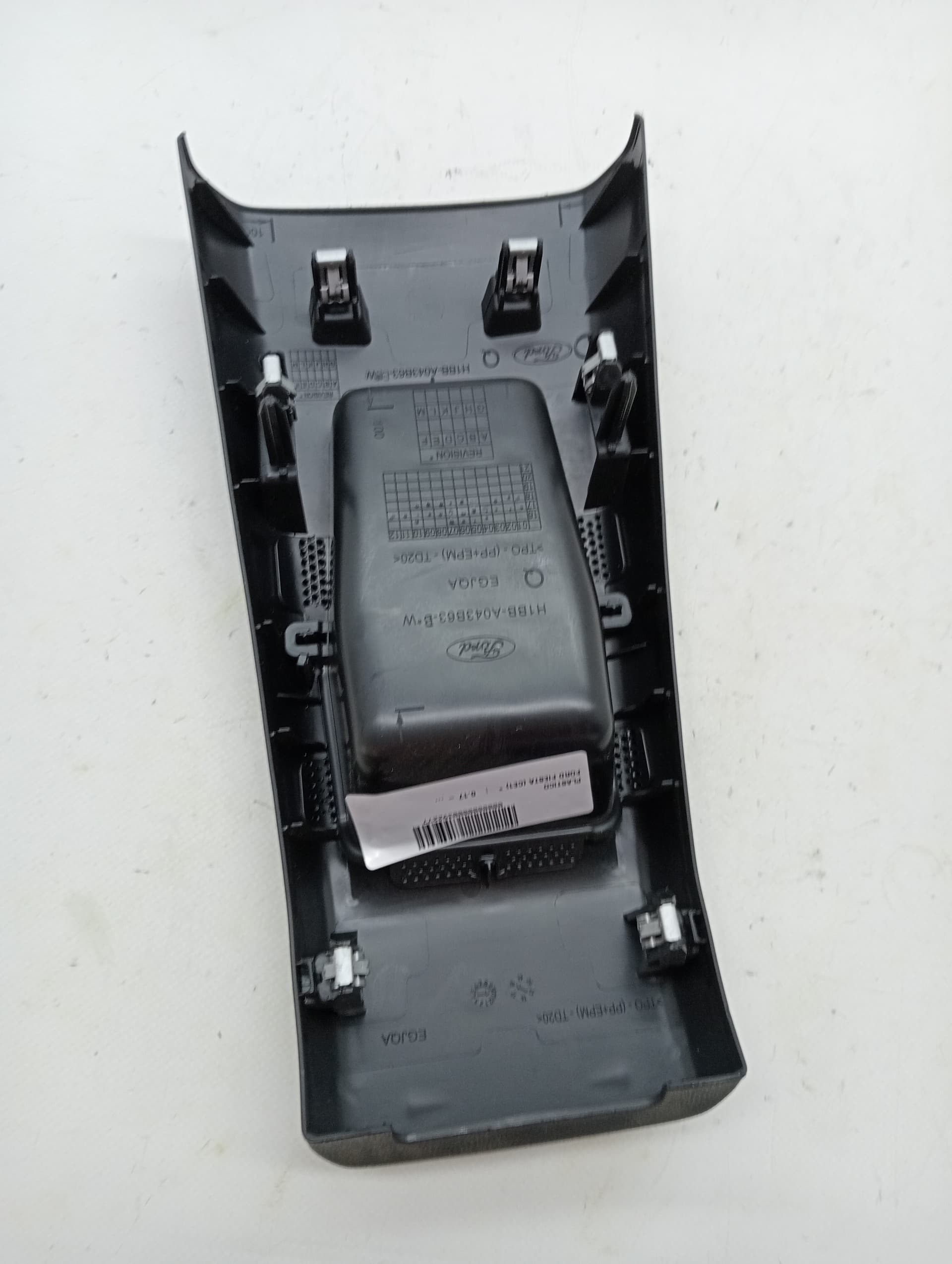 Plastico FORD FIESTA (CE1) 3